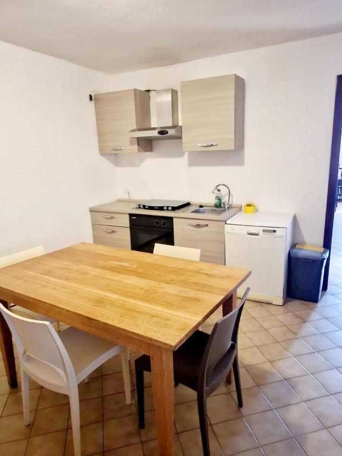 Borgo Volciano Garda Lake App.2 로에 외부 사진